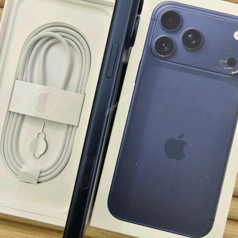 ������17���θƽ� 256G ������ ƯSS��ǰ��