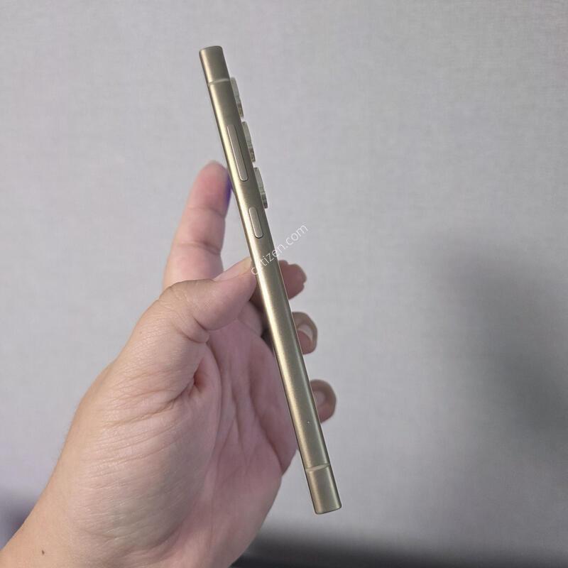 ������ S24��Ʈ�� ƼŸ�� ���ο� 256�Ⱑ SS�� �Ⱦƿ�~