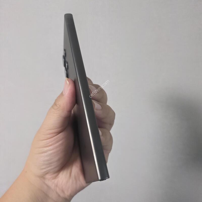 ������ S24��Ʈ�� ƼŸ�� ���� 256�Ⱑ A�� �Ⱦƿ�~