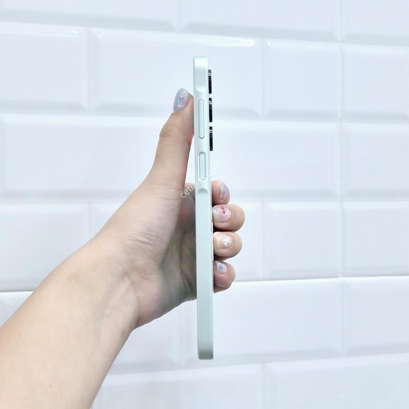 ������A16 �׸� 128GB