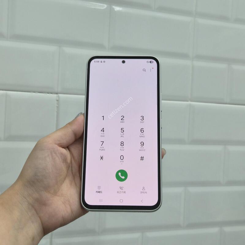 ����������4 ȭ��Ʈ 128GB