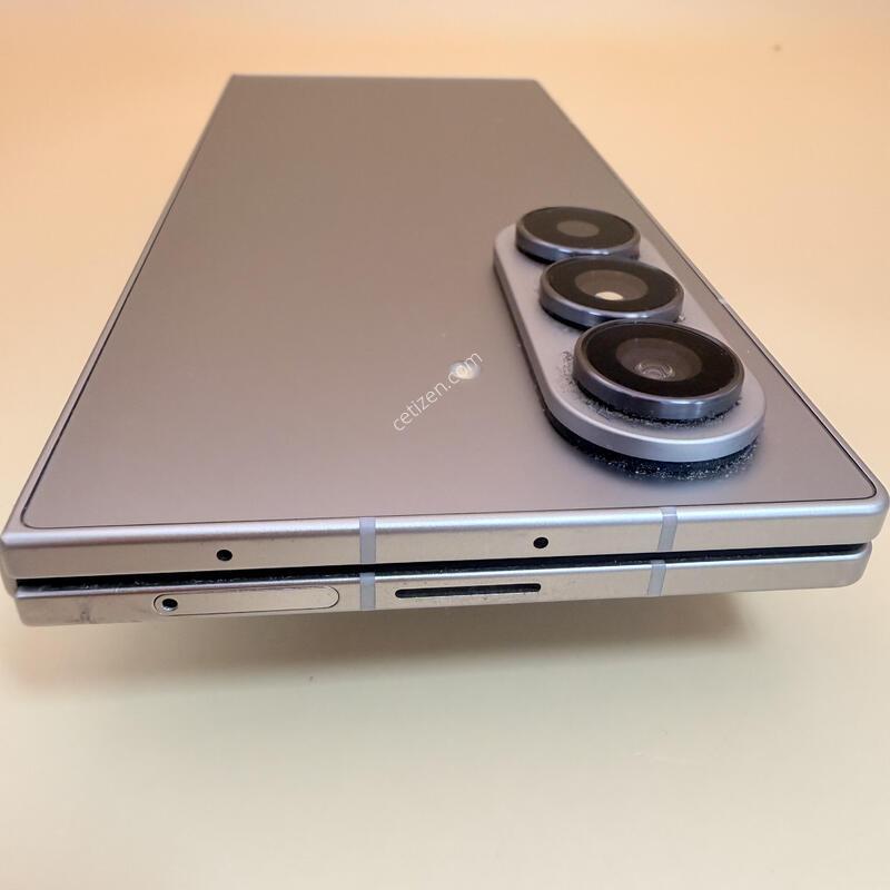 ������ Z Fold7 / SM-F966 / 512GB / �׷��� / Ǯ�ڽ� / �������� / ���డ��