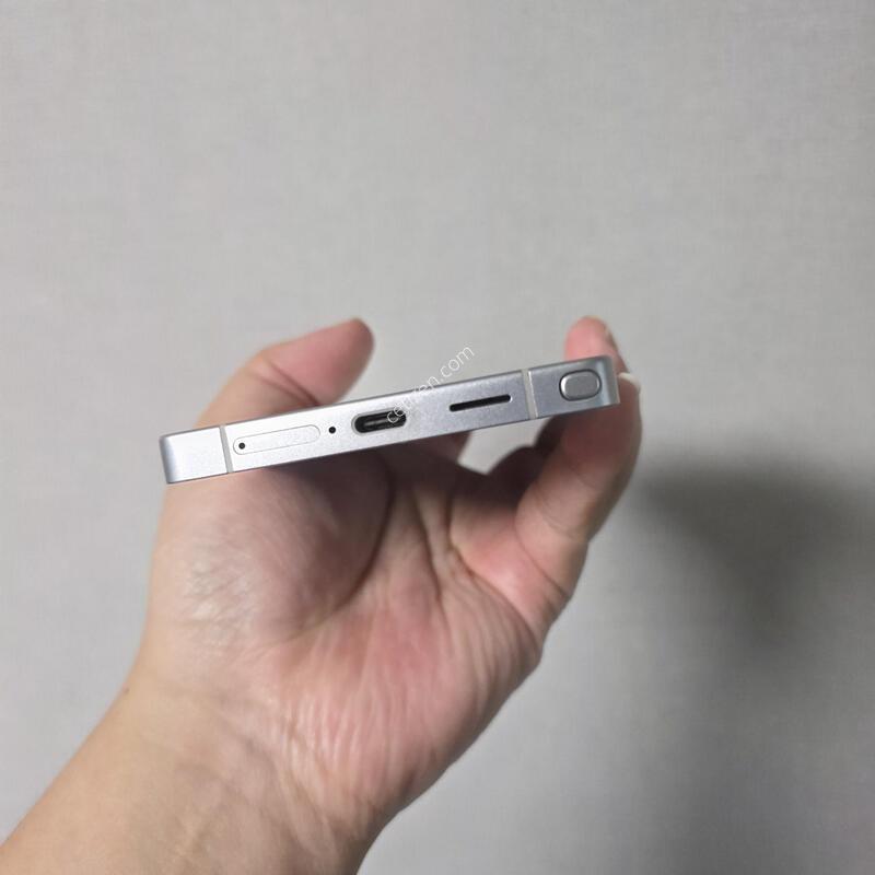 ������ S25��Ʈ�� ƼŸ�� ȭ��Ʈ 256�Ⱑ SS�� �Ⱦƿ�~
