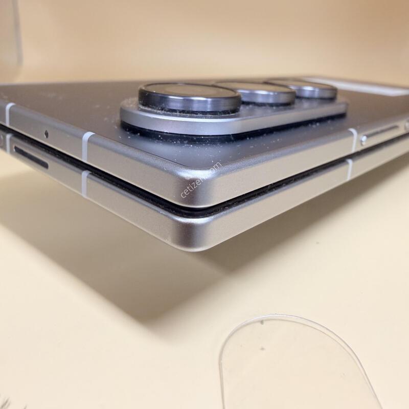 ������ Z Fold7 / SM-F966 / 512GB / �׷��� / Ǯ�ڽ� / �������� / ���డ��