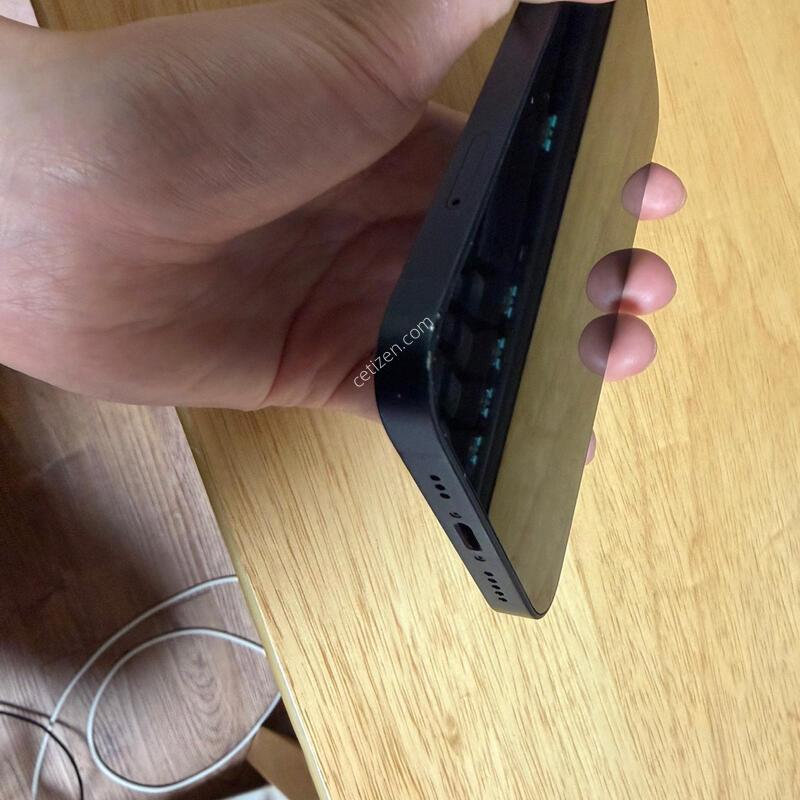 ������13 �̵峪��Ʈ 256GB, ���͸� 79%