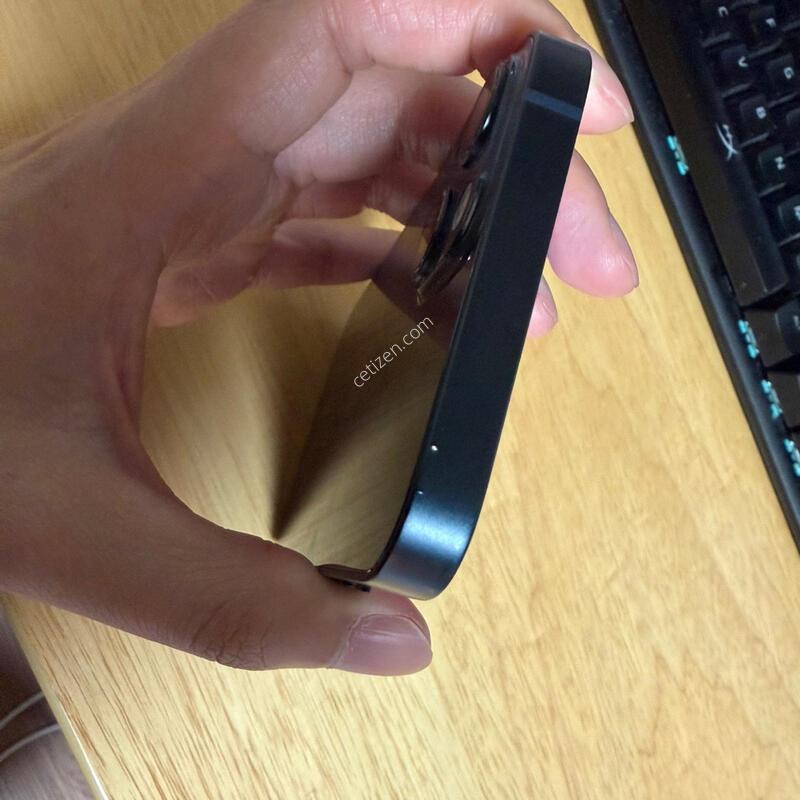 ������13 �̵峪��Ʈ 256GB, ���͸� 79%