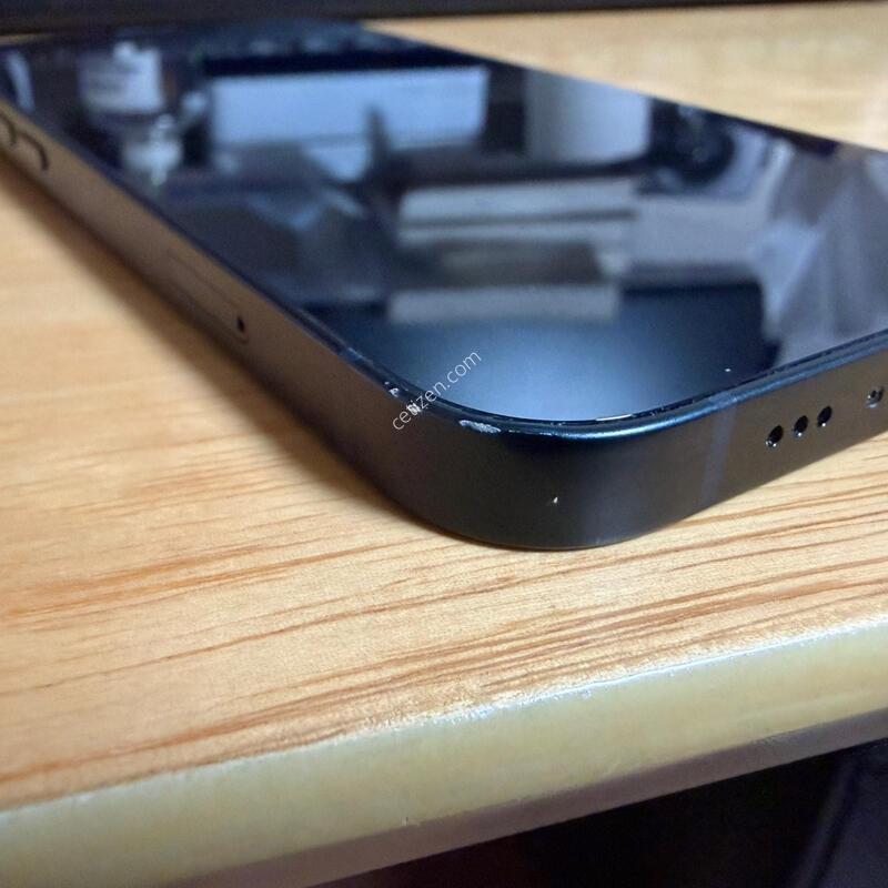 ������13 �̵峪��Ʈ 256GB, ���͸� 79%
