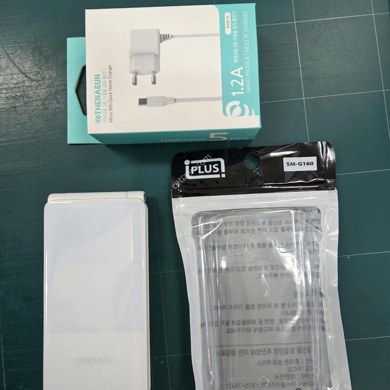 ����������2 2021�� 32GB ȭ��Ʈ���� �Ǹ��մϴ�~