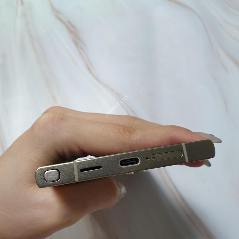 LG ������ S24��Ʈ�� ƼŸ�����ο� 256G A�� �Ǹ��մϴ�