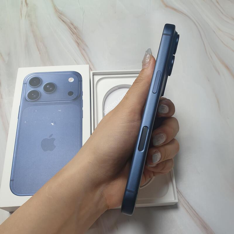 ������17���� ������ 256G ����ǰ �̻�� S�� Ǯ�ڽ� �Ǹ��մϴ�