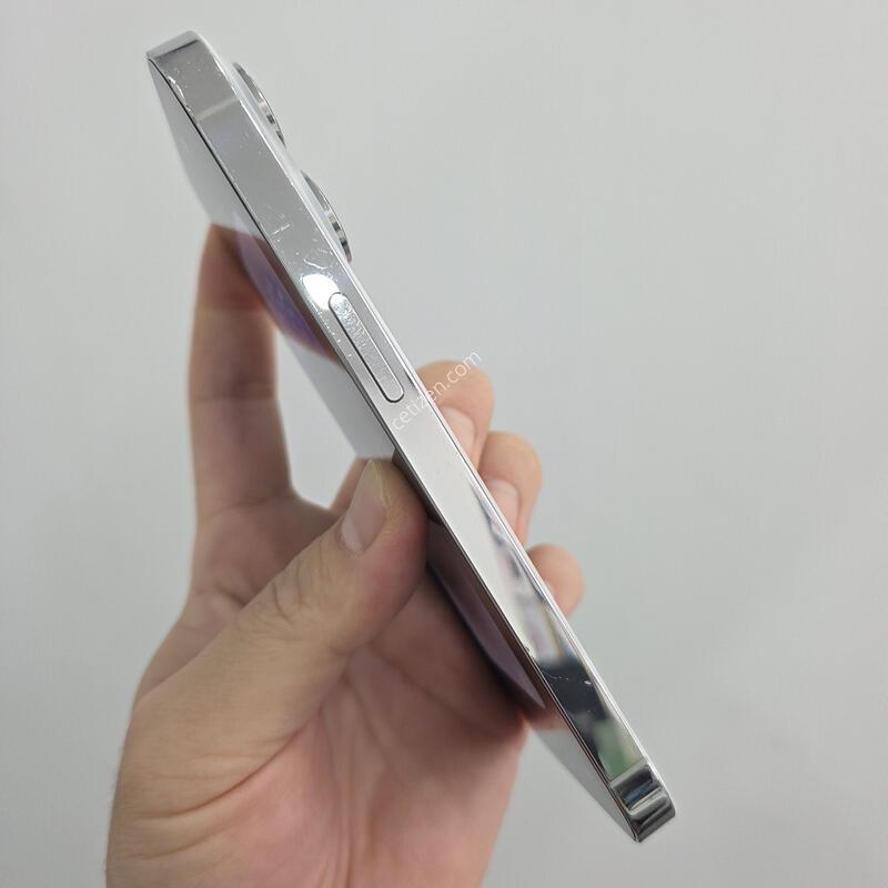 ������14���� 128GB ȭ��Ʈ