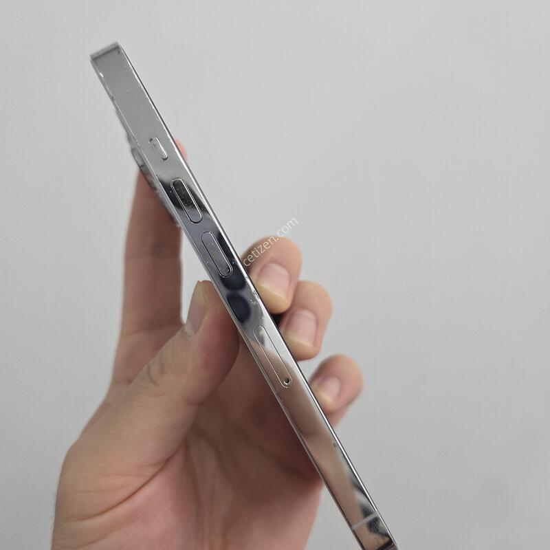 ������14���� 128GB ȭ��Ʈ
