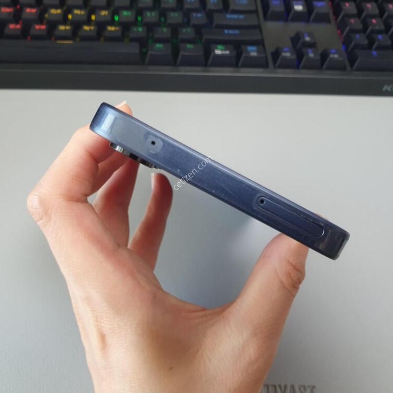 ������ A35 / 128GB / ���̺�