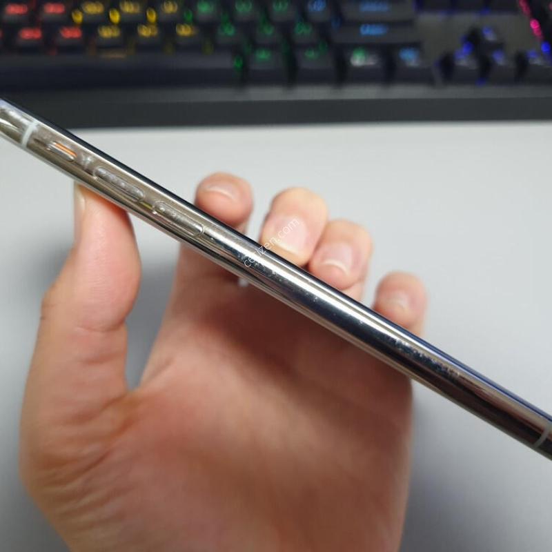 ������Xs / 256GB / �ǹ� / ���͸����� 78%