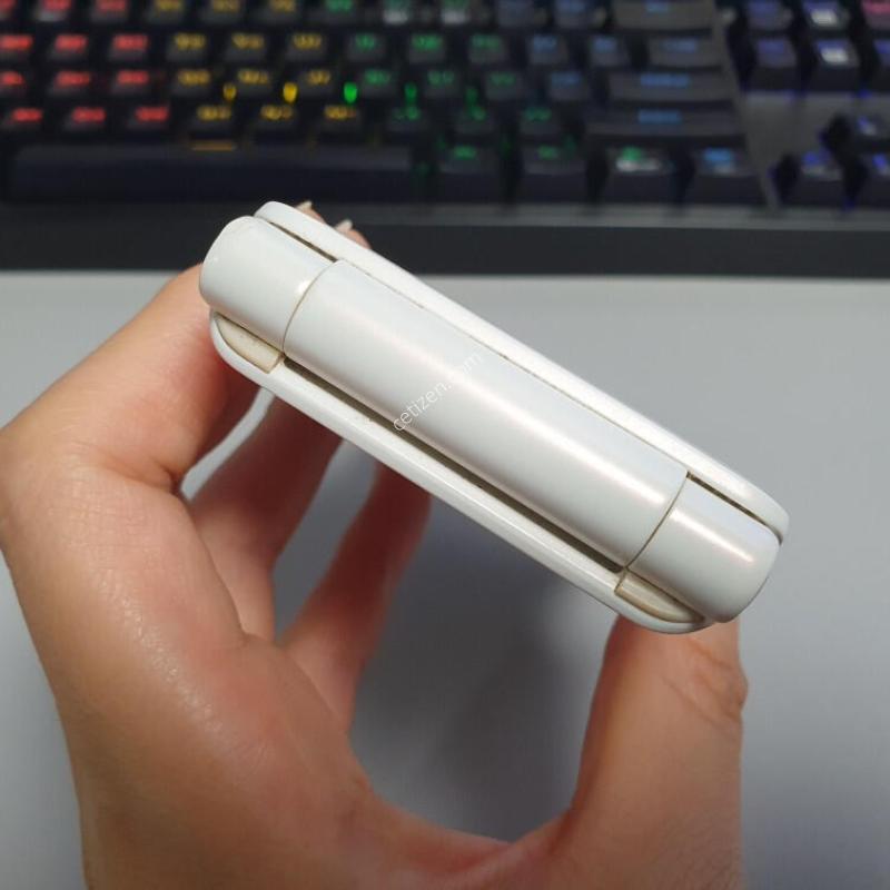 ������ ����2 2021 / 32GB / ȭ��Ʈ