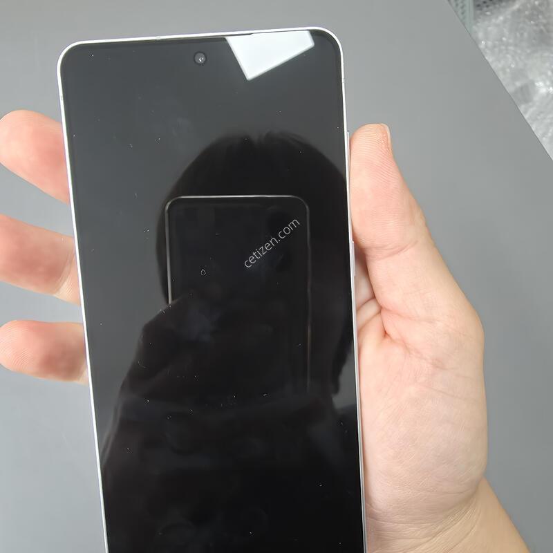 (5738)������s25���� 256 �Ǹ��մϴ�