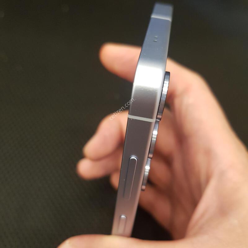 ������ S25(256GB) ���̽����� ������