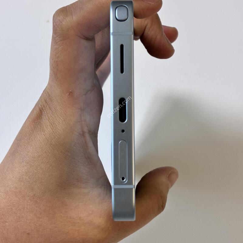������ S26��Ʈ�� ��ī�̺��� 512G ��������ǰ ������ �Ǹ��մϴ�.