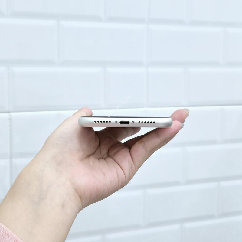������11 128GB ȭ��Ʈ