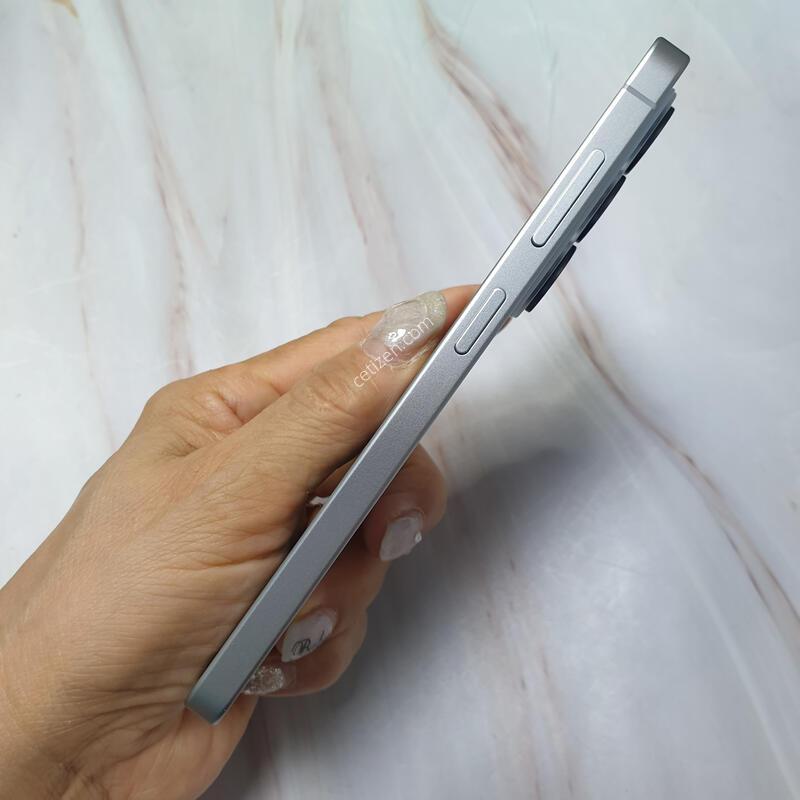 KT ������ S26 ȭ��Ʈ 256G S�� �Ǹ��մϴ�
