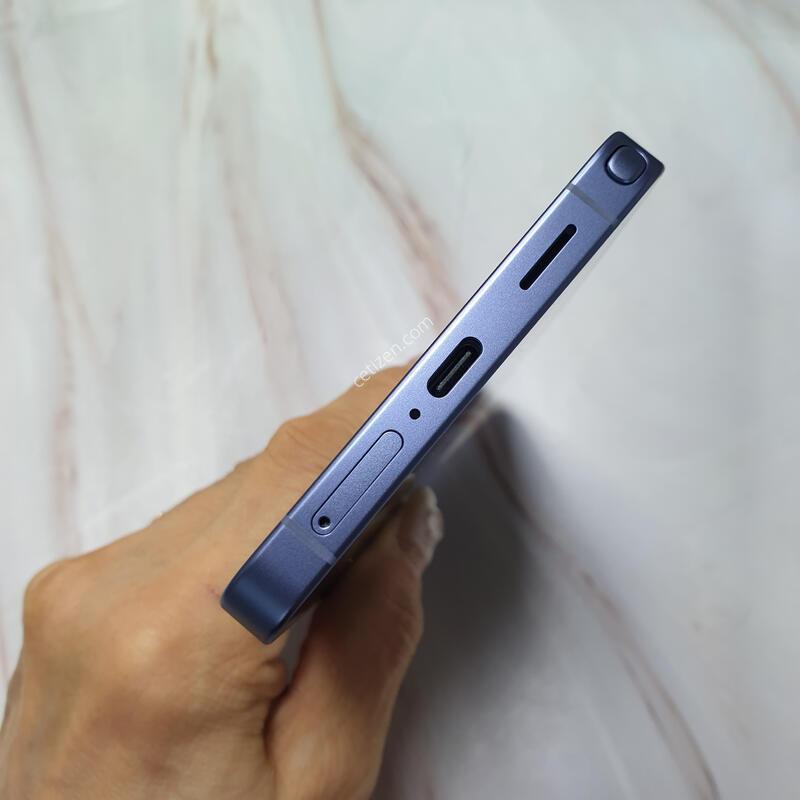 SK ������ S26��Ʈ�� ���̿÷� 256G S�� �Ǹ�