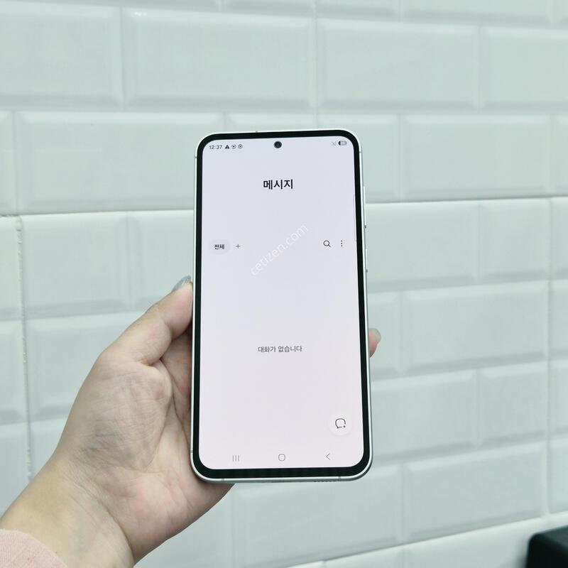 ������S23FE 256GB ũ��