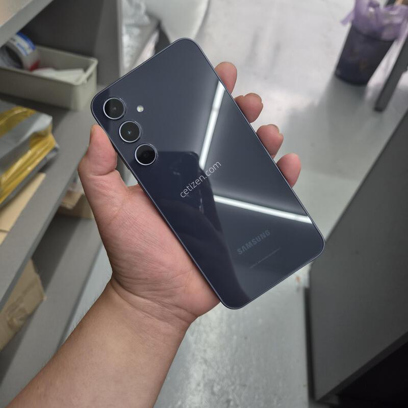 ������ A356 ���̺� 128G(�������/�ܰ�S��/�ʸ�/���̽�)