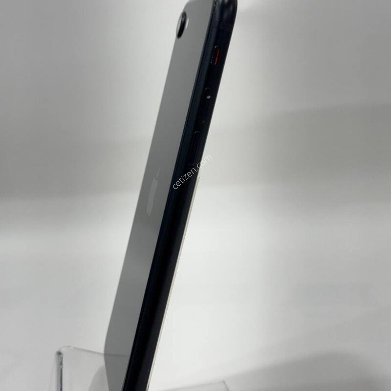 ������SE 3����(A2783) �̵峪��Ʈ 64GB/83% Y2051