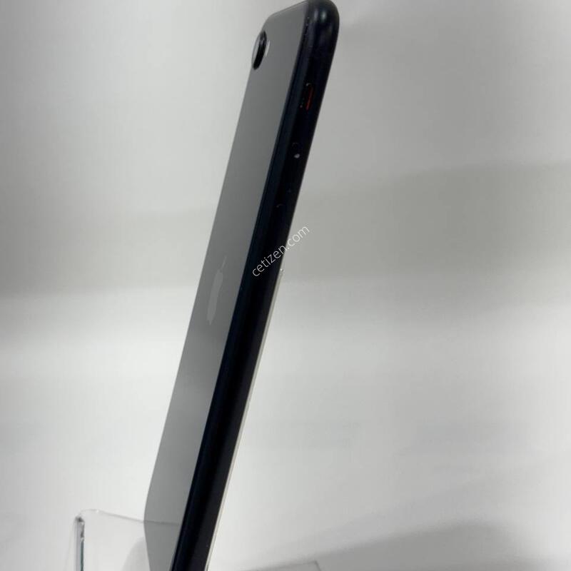 ������SE 3����(A2783) �̵峪��Ʈ 64GB/83% Y2051
