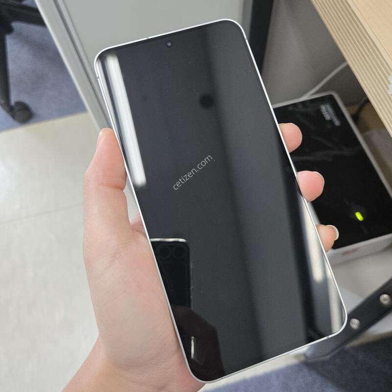 ������  S25FE ���̺� 256GB ƯAAA+ 26��2������