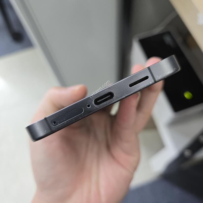 ������ S24+ ���� 256GB �����������ܻ� �����