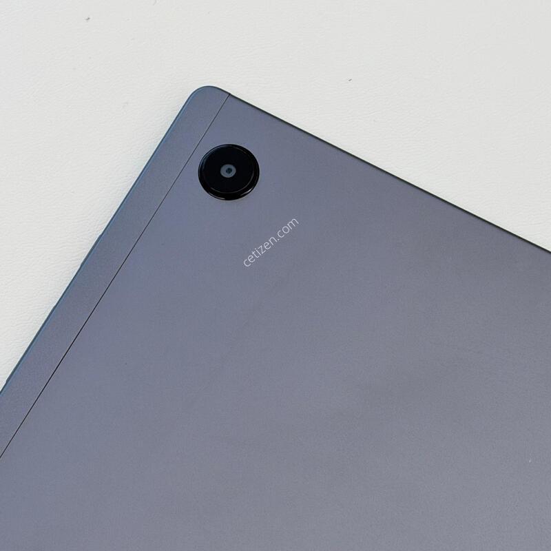 ��A (X205) A��