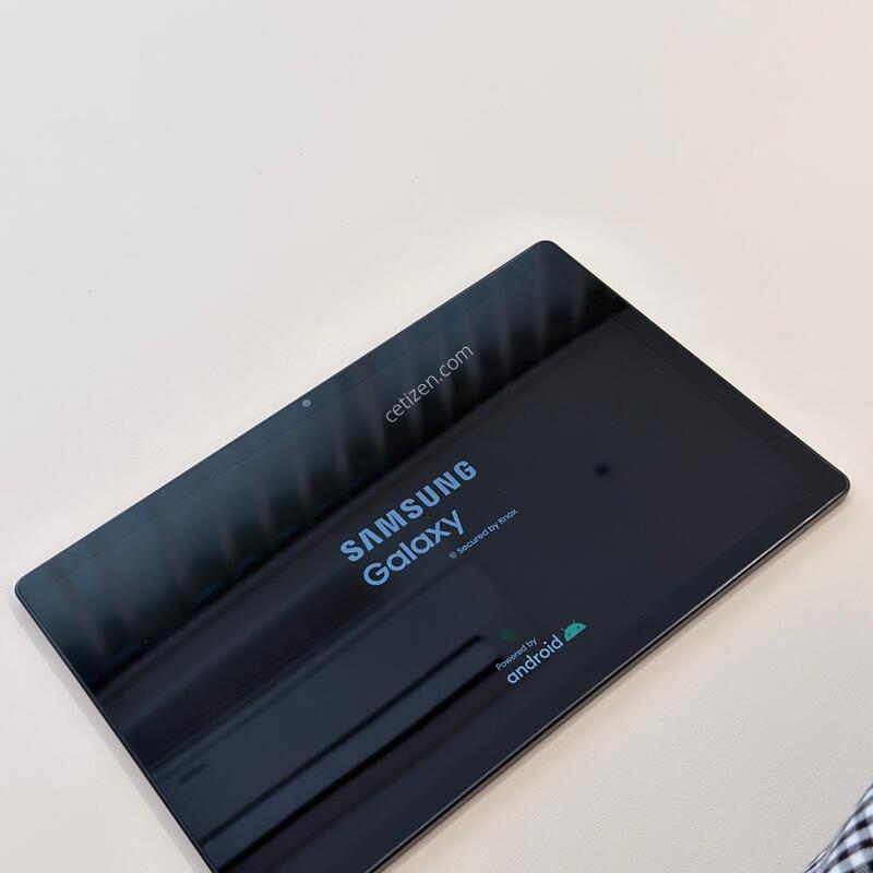 ��A (X205) A��