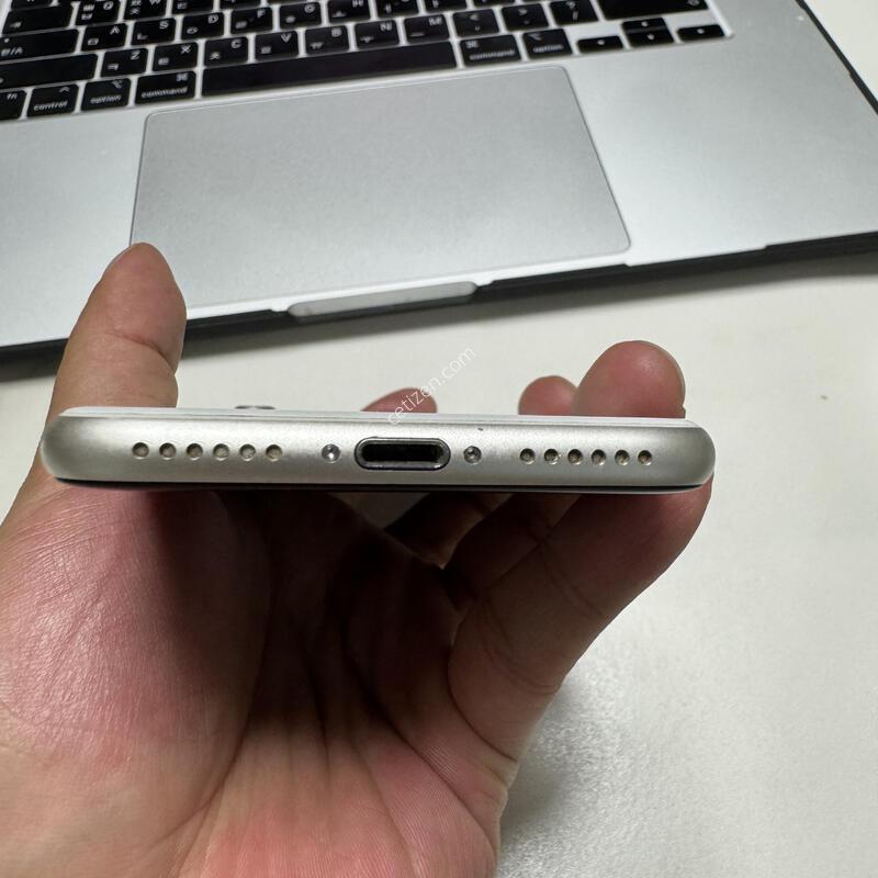 (100%)������SE3 128G ��Ÿ����Ʈ �Ǹ��ؿ�.