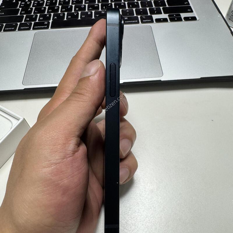 (Ǯ��/100%)������13�̴� 256G �̵峪�� �Ǹ��ؿ�.
