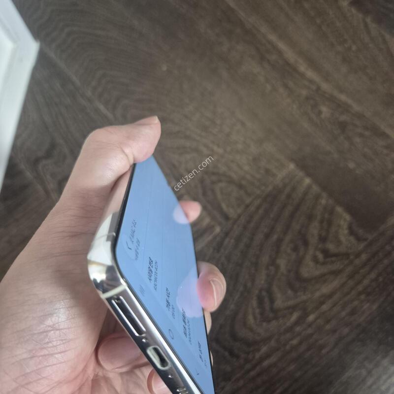 ������ S23 ȭ��Ʈ 256G SS��