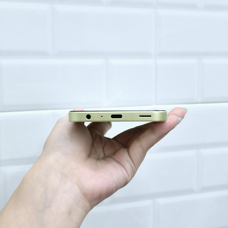 ������A25 ���ο� 128GB