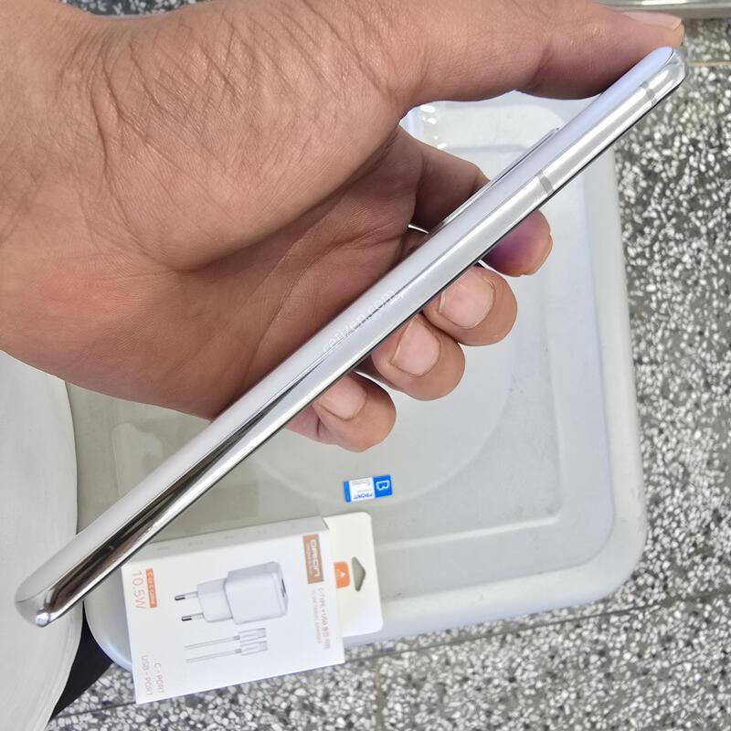 SK S21 (G991) 256G ȭ��Ʈ���� ����� �˴ϴ�