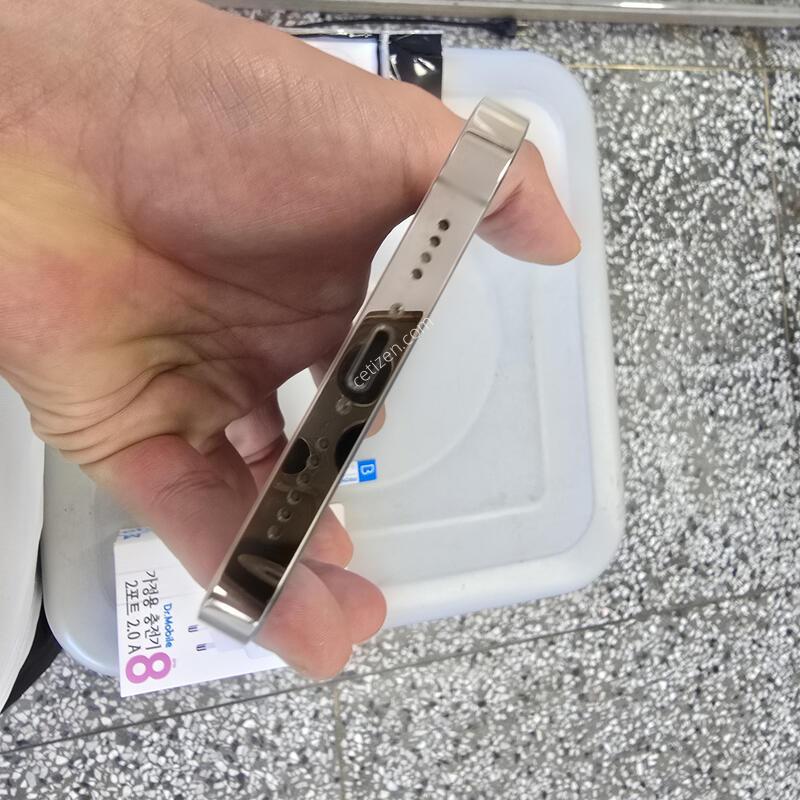 ������12���θƽ� 128G ��� (���͸�74%) ����� �˴ϴ�