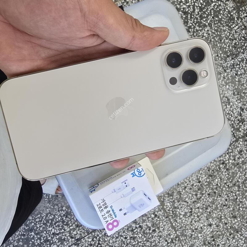 ������12���θƽ� 128G ��� (���͸�74%) ����� �˴ϴ�