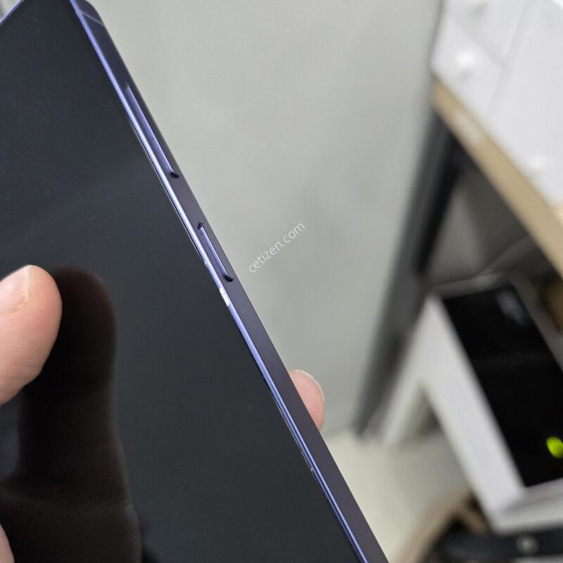 ������ S24+ ���̿÷� 256GB �����������ܻ� �����