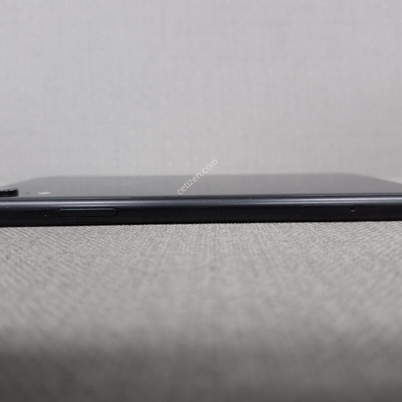 ������ XR 128G  �Ǹ��մϴ�