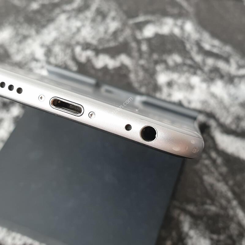 ������6 (A1586) �ǹ� 64�Ⱑ