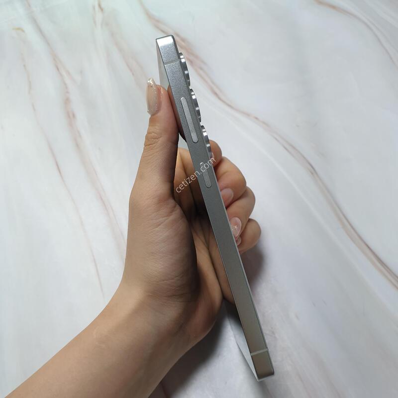 LG ������ S25��Ʈ�� ȭ��Ʈ�ǹ� 512G ������ �Ǹ��մϴ�