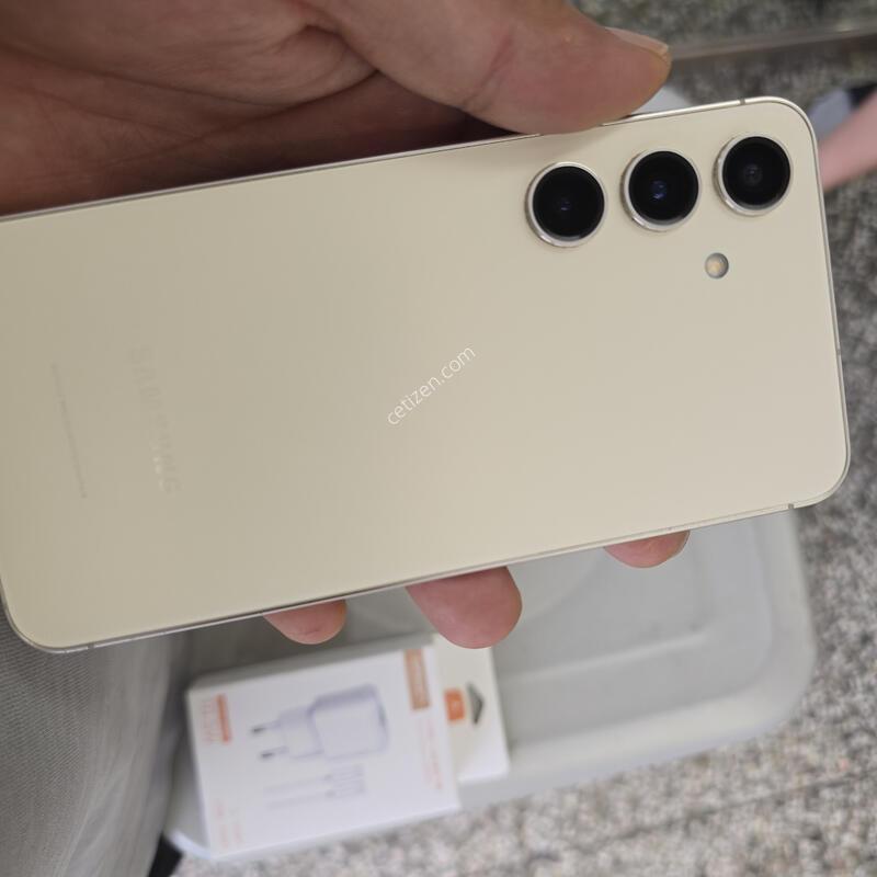SK S24 (S921) 256G ���ο���� ����� �˴ϴ�