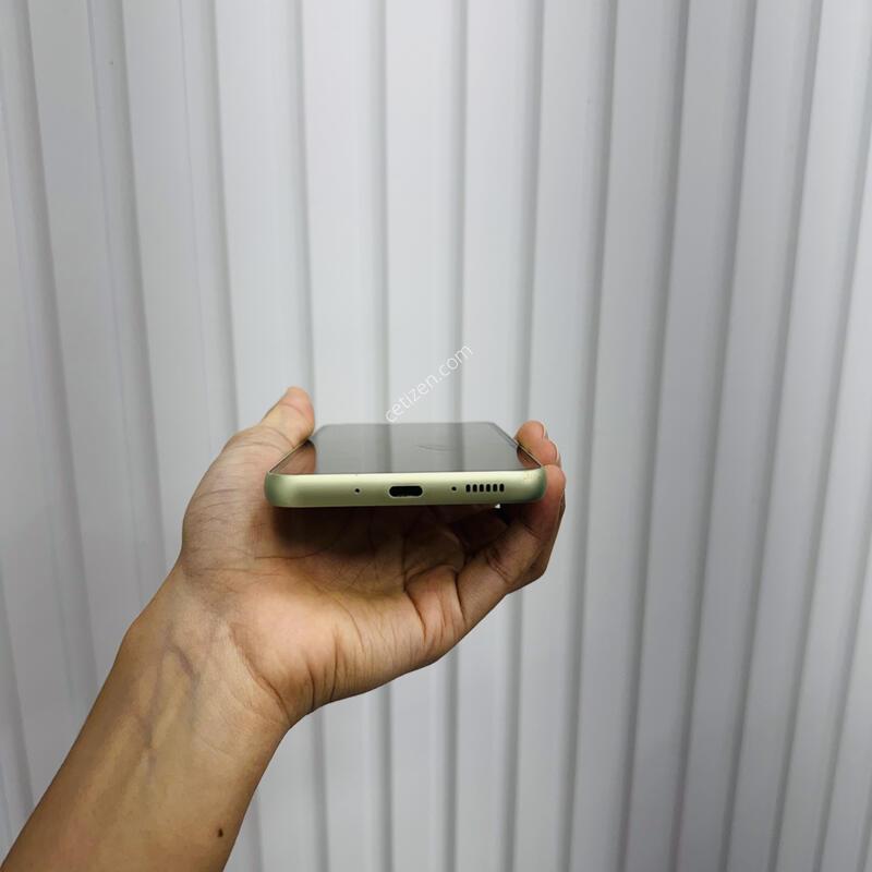 ����������4 ���� 128GB