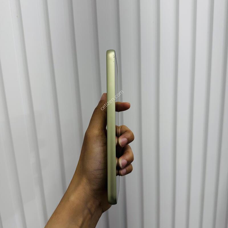 ����������4 ���� 128GB