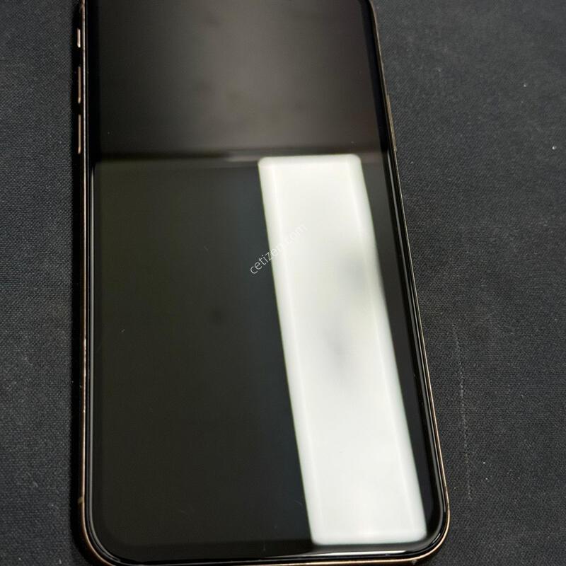 ������ Xs 64GB