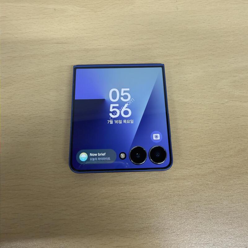 �������ø�7 ���� A�� 256GB