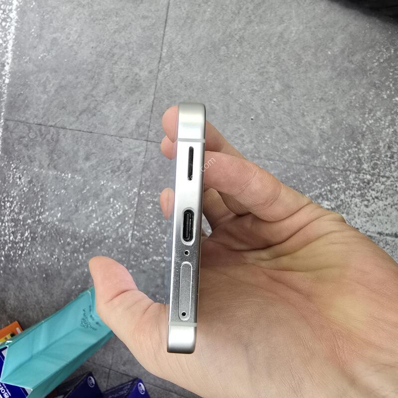 ������S24 ���ܻ� A��